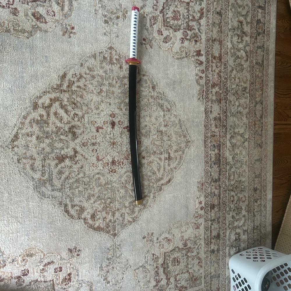 Giyu Tomioka Black and White Samurai Sword bamboo material